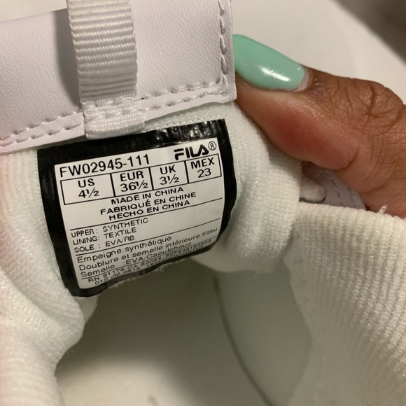 Filas - Picture 2 of 3